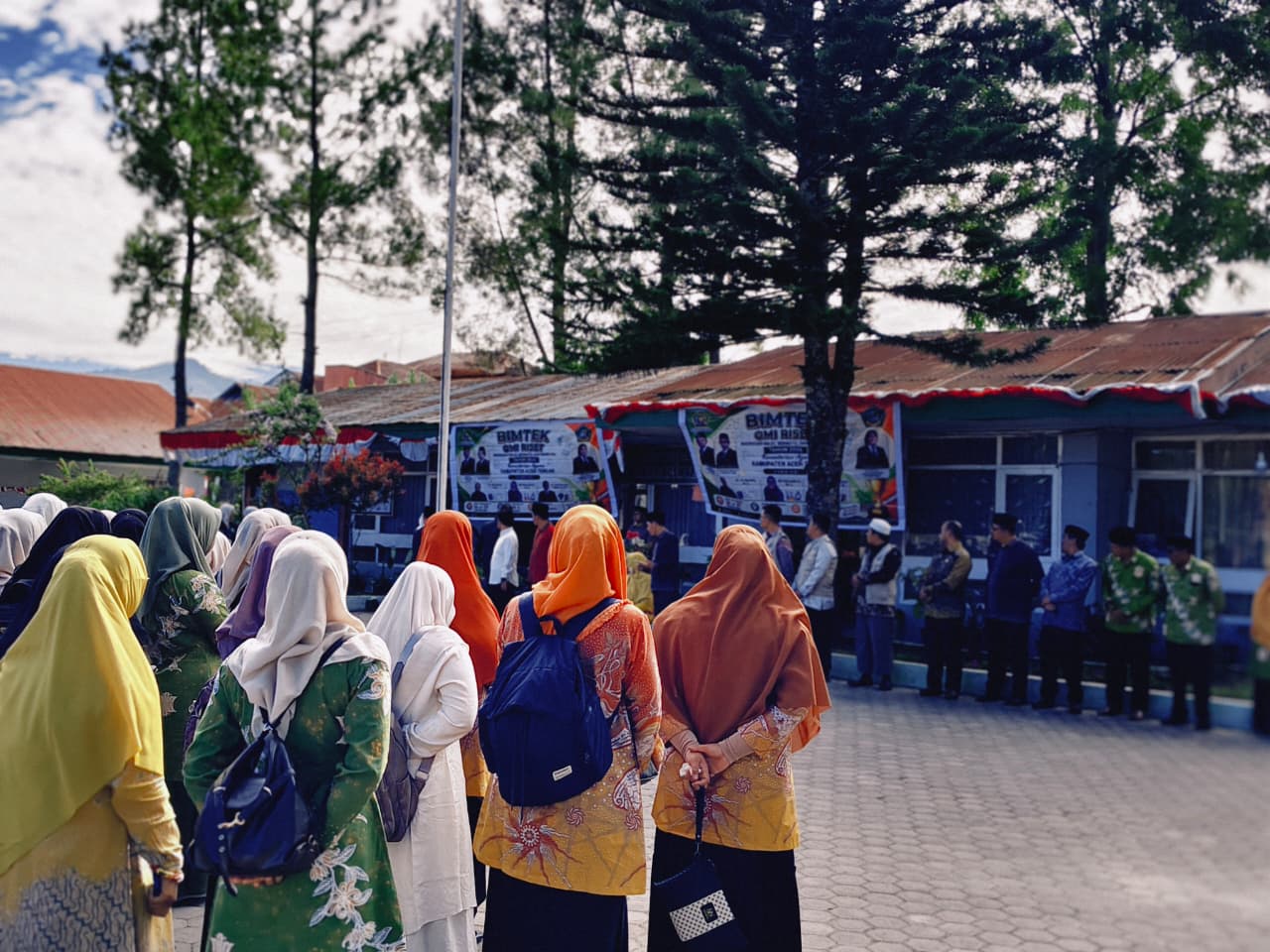 Enam Guru MTsN 7 Aceh Tengah Ikuti Bimtek OMI Sains dan OMI Riset 2026